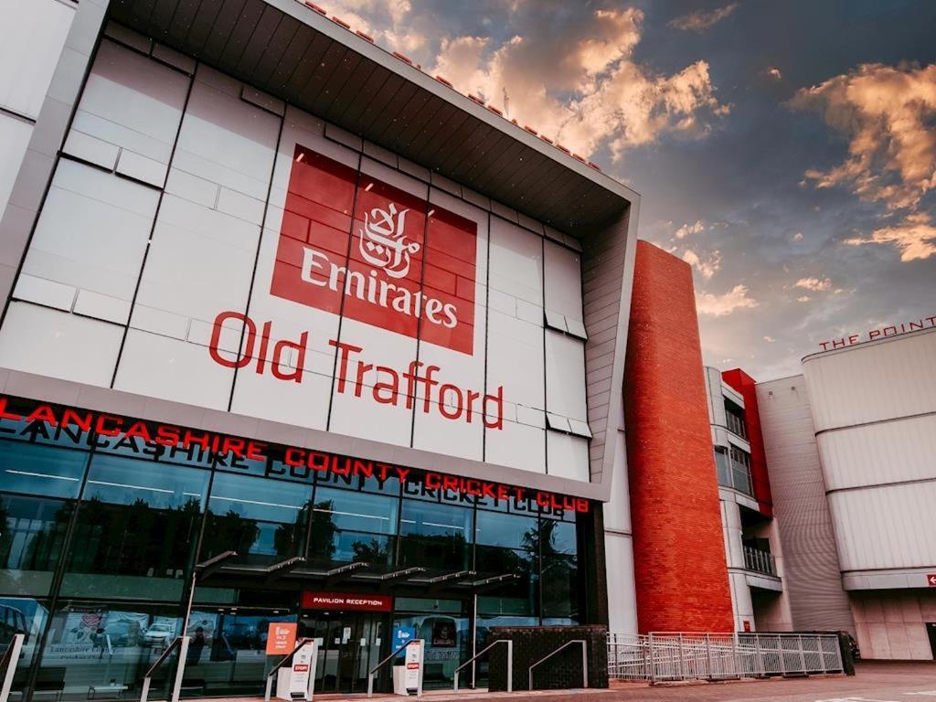 Luxestay Rooms - Old Trafford Manchester Ngoại thất bức ảnh